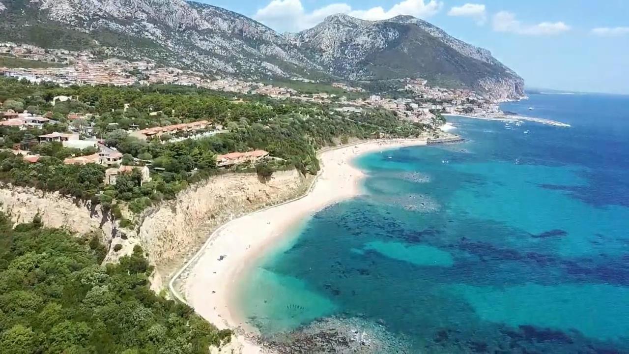 Casa Luisa Lägenhet Cala Gonone Exteriör bild