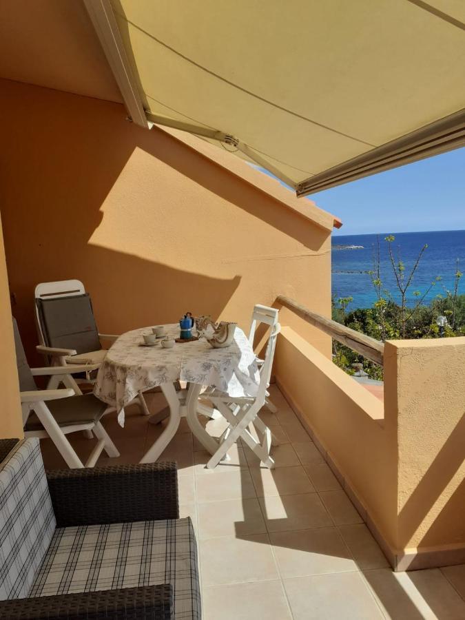 Casa Luisa Lägenhet Cala Gonone Exteriör bild