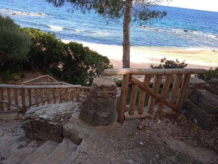 Casa Luisa Lägenhet Cala Gonone Exteriör bild