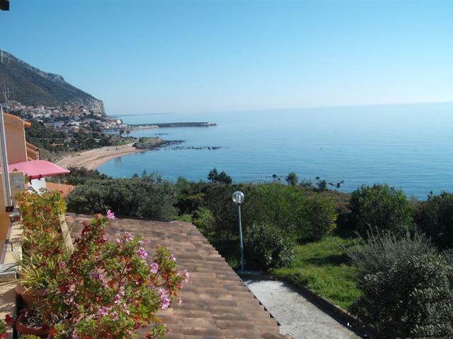 Casa Luisa Lägenhet Cala Gonone Exteriör bild
